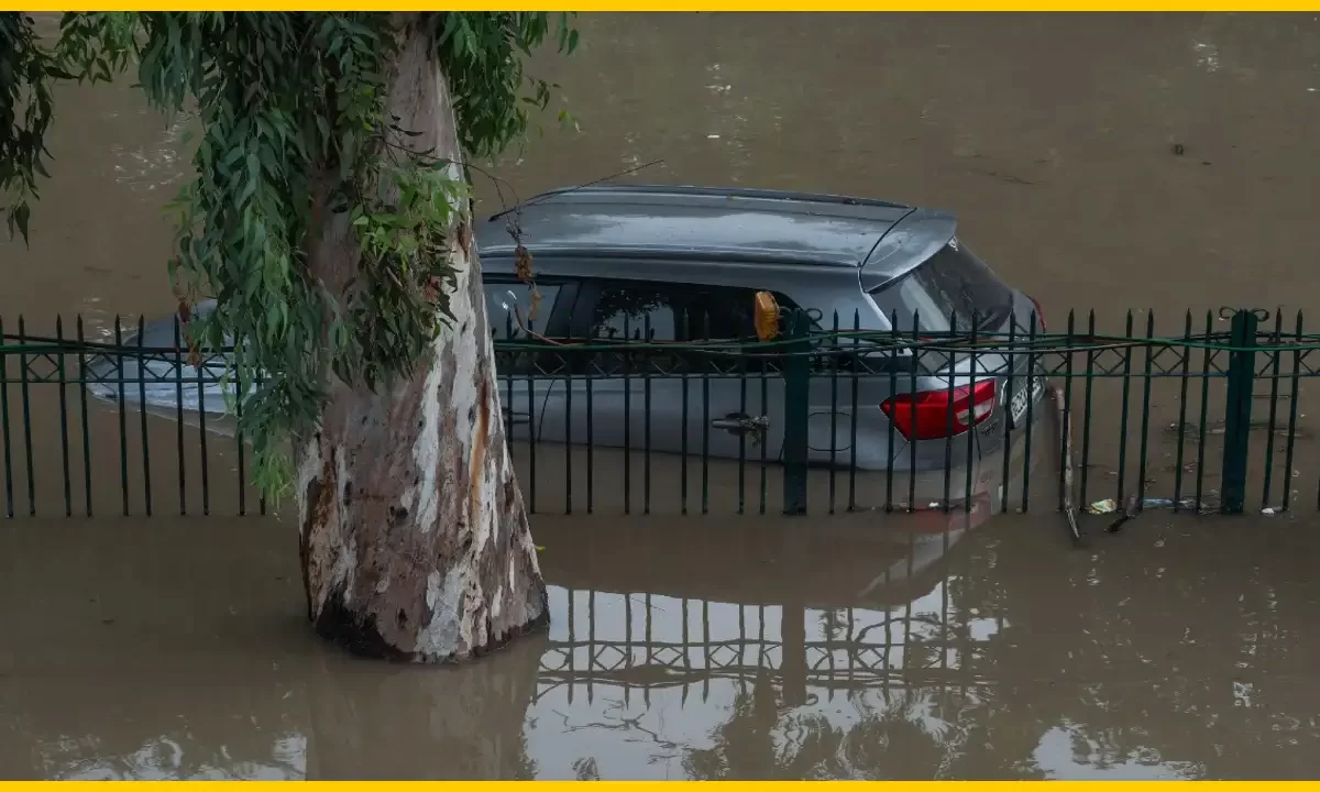 How Climate Change, Poor Planning, and Encroachment are Causing Delhi's Floods!